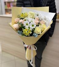 Букет цветов из:  Альстромерии, Розы и Хризантемы в Кумылженской