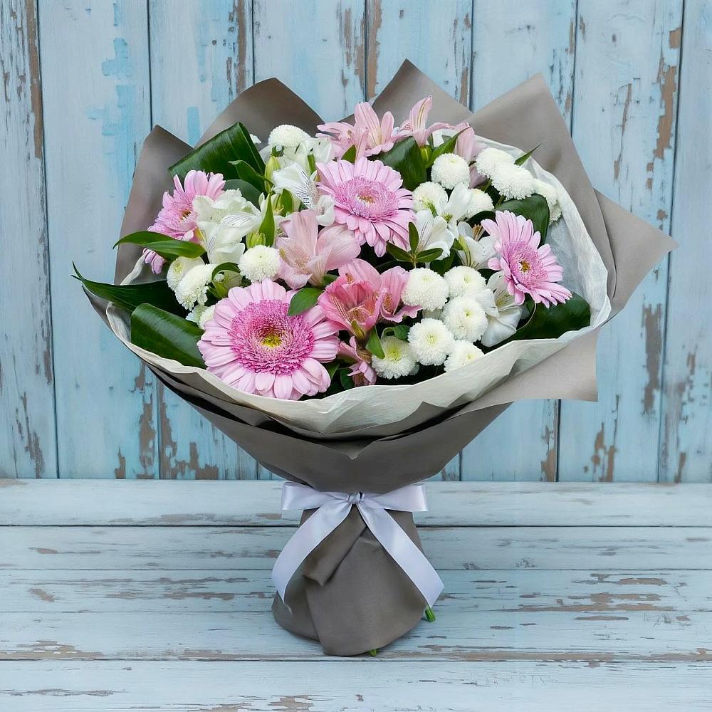Букет цветов из: Герберы, Альстромерии и Хризантемы в Кумылженской