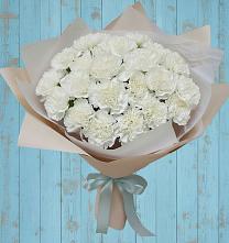Букет цветов из:  Гвоздики в Кумылженской
