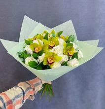 Букет цветов из:  Орхидеи и Розы в Кумылженской